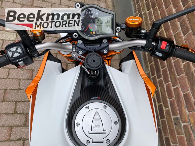 ktm - 1290-super-duke-r-se