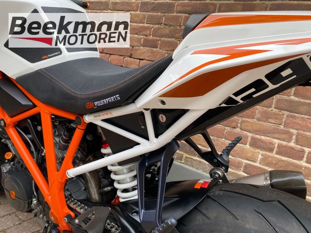 ktm - 1290-super-duke-r-se
