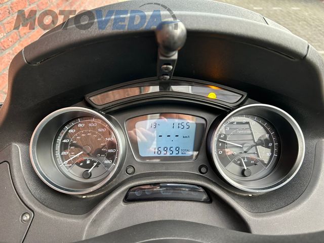 piaggio - mp3-500-hpe-sport-advanced
