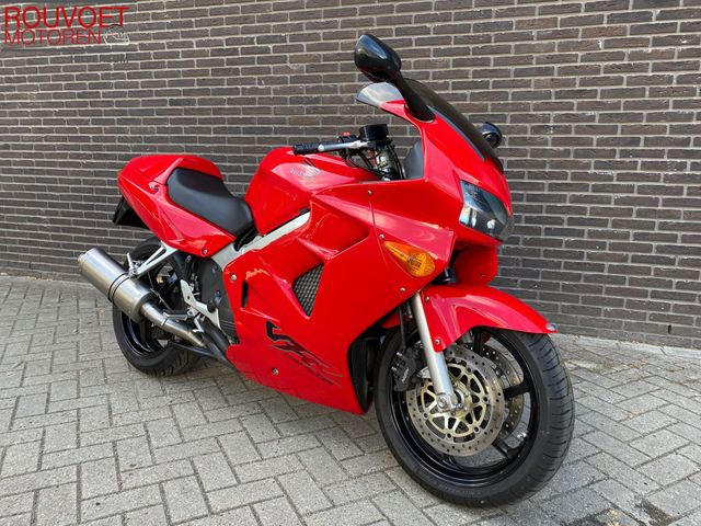 honda - vfr-800-fi