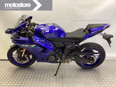 YAMAHA YZF R7 – foto 2