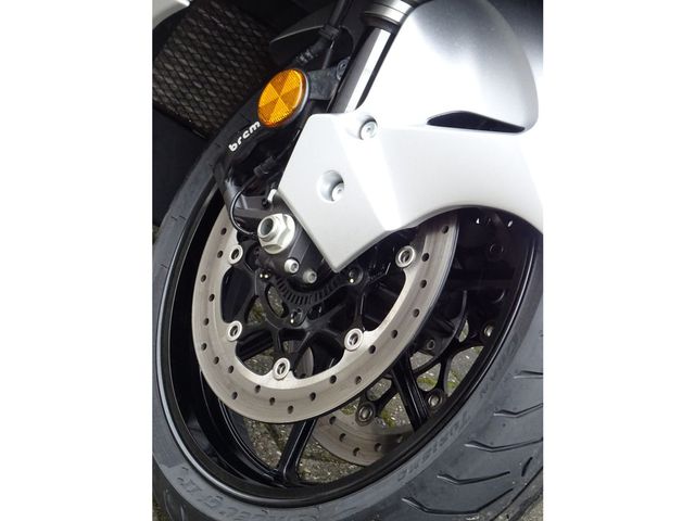 suzuki - gsx-r-1300-hayabusa