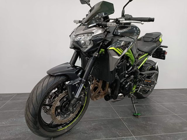 kawasaki - z900