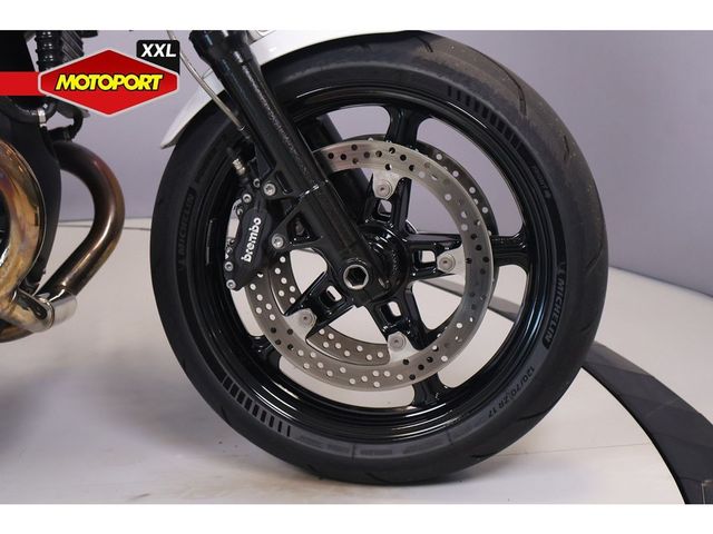 bmw - r-nine-t-racer