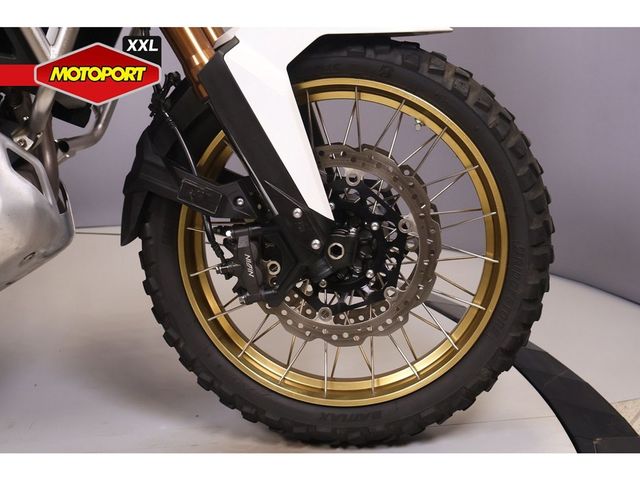 honda - crf-1000-l-africa-twin-adventure-sports