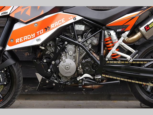 ktm - 990-supermoto-t
