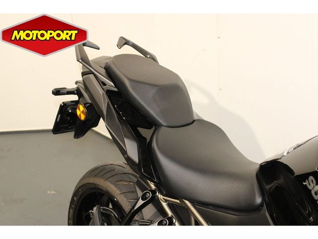 suzuki - gsx-s-1000-gt