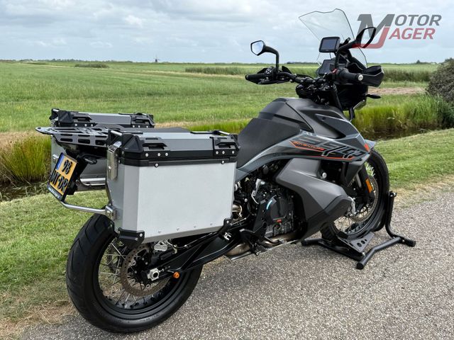 ktm - 890-adventure