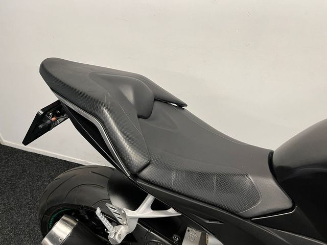 aprilia - tuono-v4-r-aprc