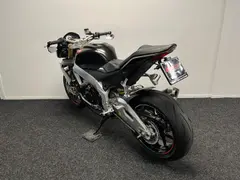 Aprilia Tuono V4 R Aprc 2011 occasion – foto 13 van 24