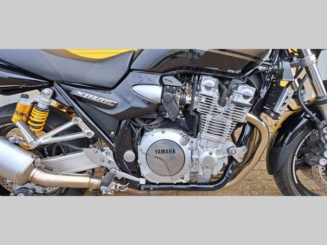 yamaha - xjr-1300