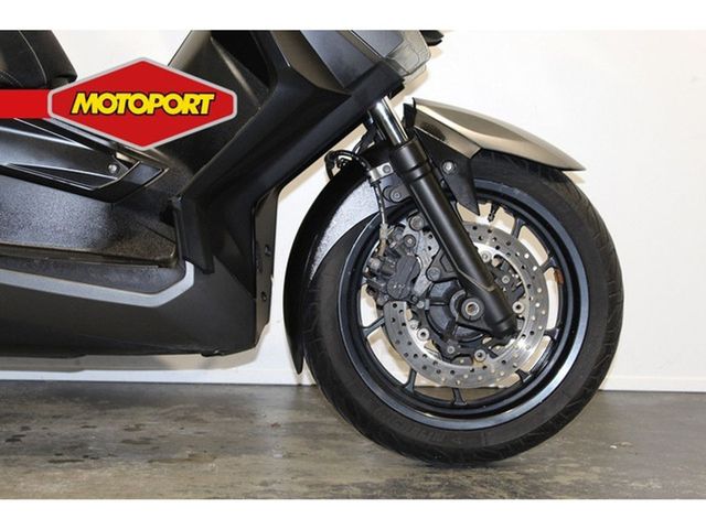 yamaha - x-max-400
