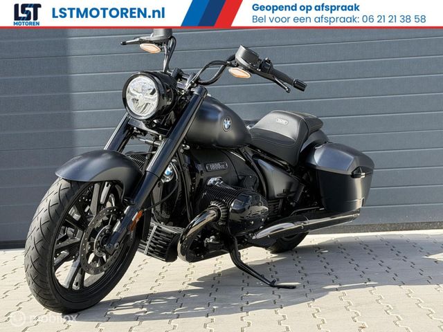 bmw - r-18-rocktane