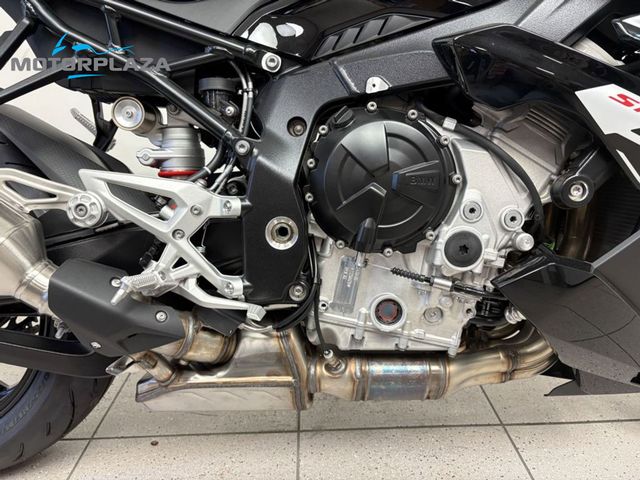 bmw - s-1000-r