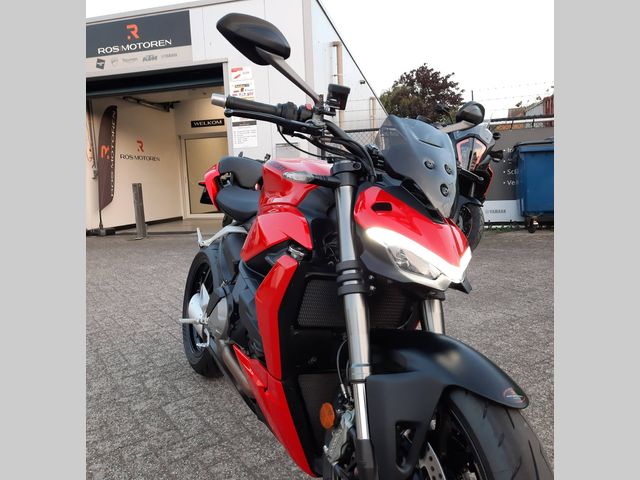 ducati - streetfighter-v2