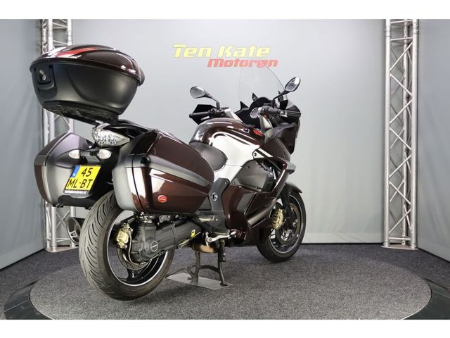 moto-guzzi - norge-1200
