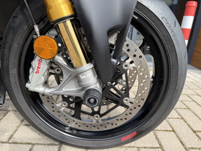 ducati - streetfighter-v4s