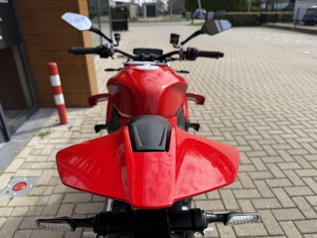 ducati - streetfighter-v4s