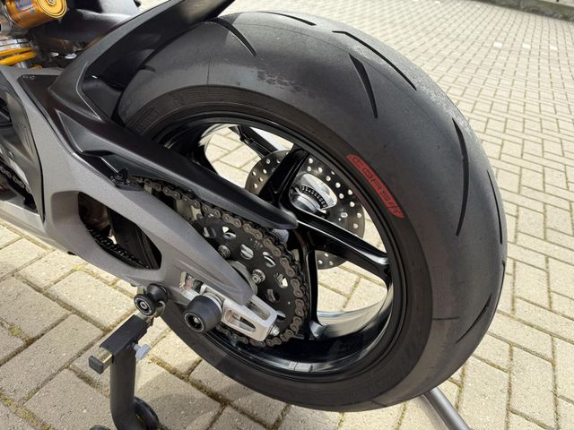 ducati - streetfighter-v4s