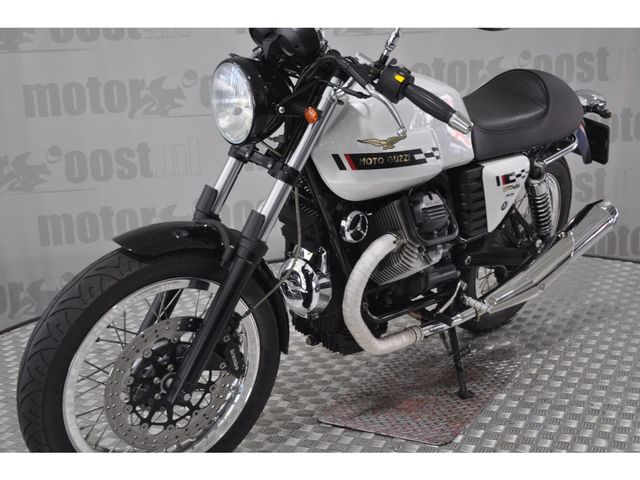 moto-guzzi - v-7-classic