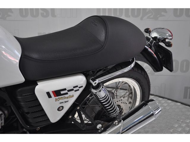 moto-guzzi - v-7-classic