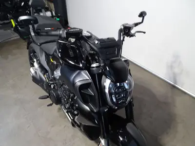 DUCATI DIAVEL V4 – foto 4