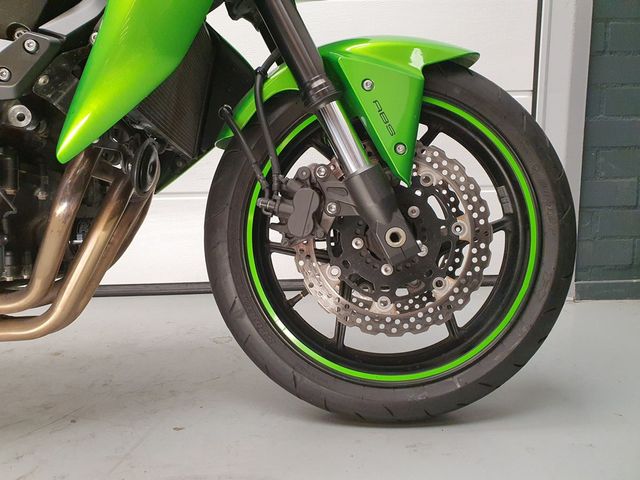kawasaki - z-750