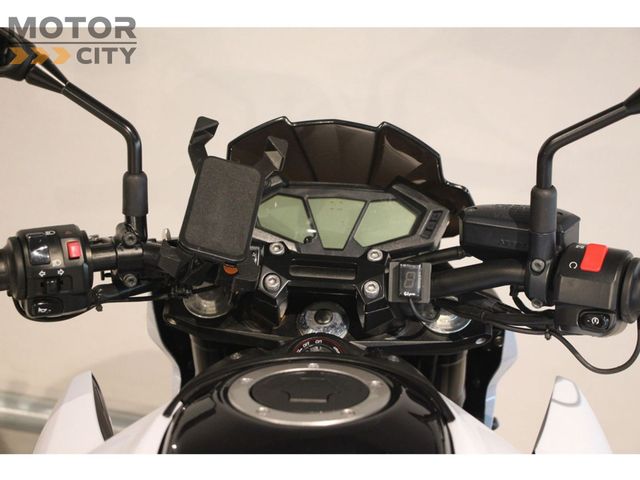 kawasaki - z-800-abs