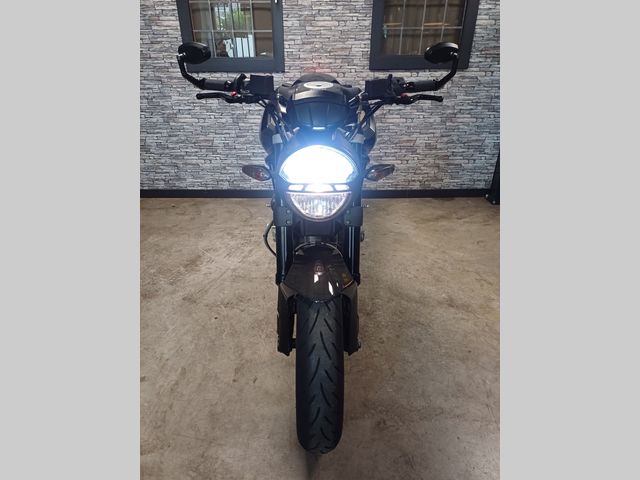 ducati - m-696
