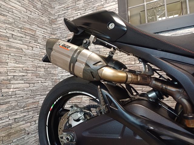 ducati - m-696