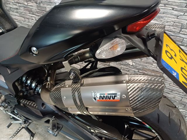 ducati - m-696
