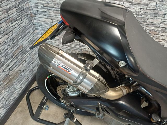 ducati - m-696