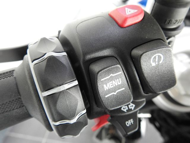 bmw - f-900-r