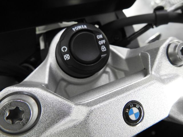 bmw - f-900-r