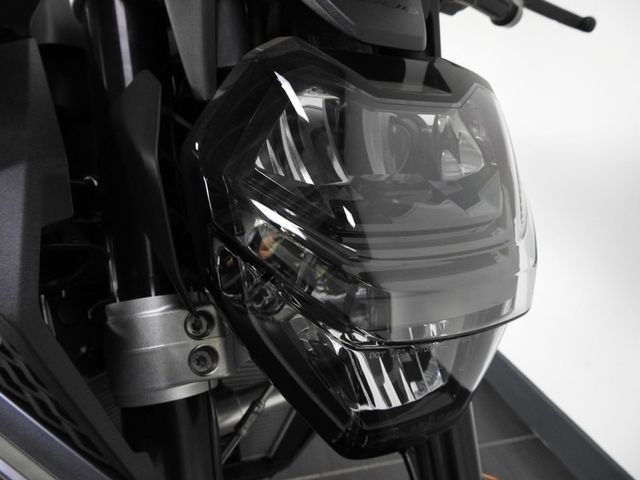 bmw - f-900-r