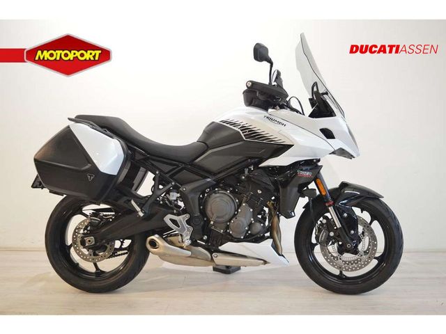 triumph - tiger-660