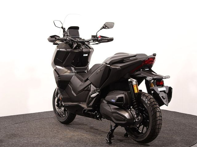 honda - adv-350