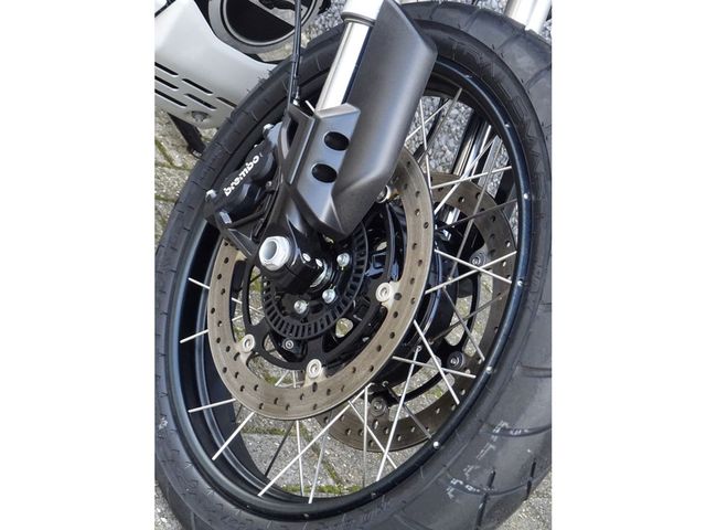 moto-guzzi - v-85-tt