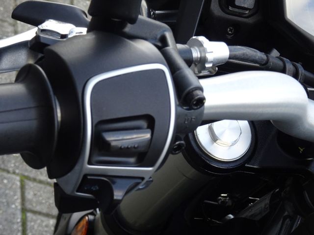 moto-guzzi - v-85-tt