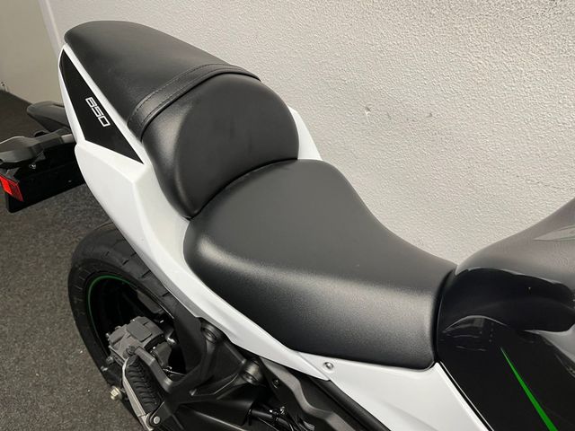 kawasaki - ninja-650