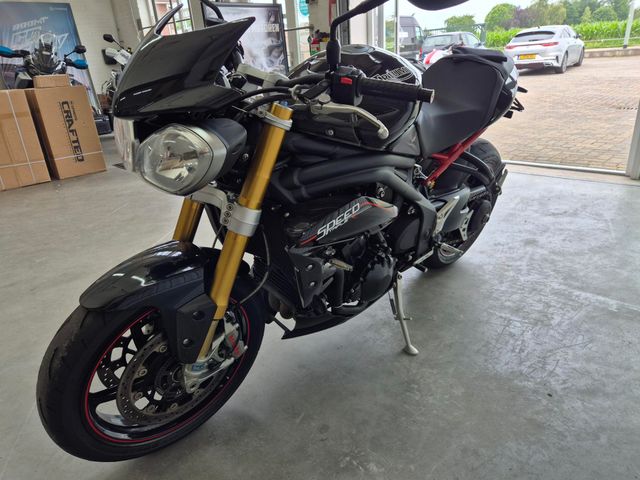 triumph - speed-triple-r