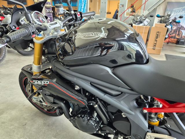 triumph - speed-triple-r