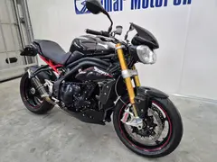 Triumph Speed Triple R 2013 occasion – foto 2 van 24