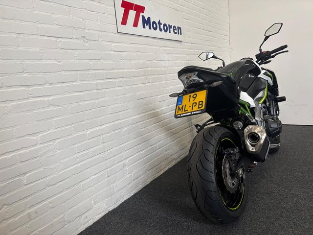 kawasaki - z900
