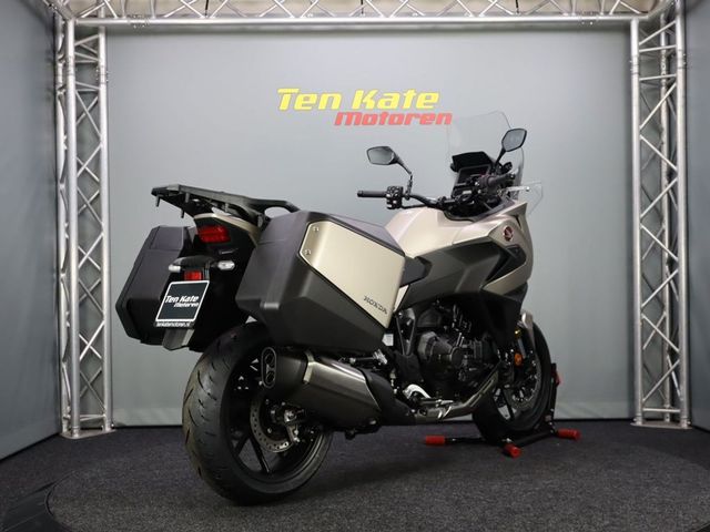 honda - nt-1100-dct