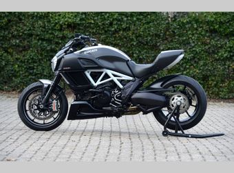 Ducati Diavel Carbon 2016 occasion