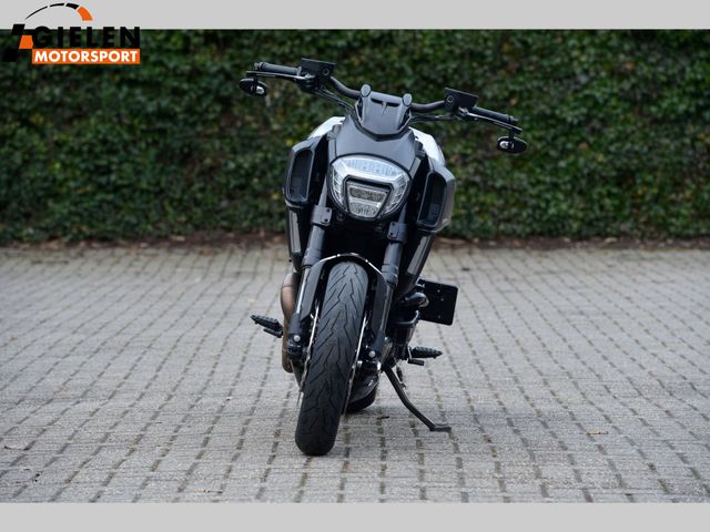 ducati - diavel-carbon