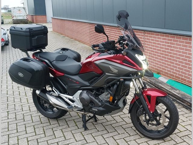 honda - nc-750-x-dct