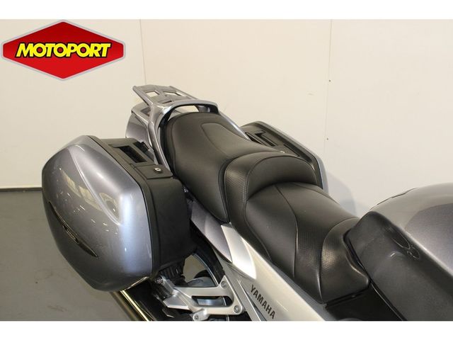 yamaha - fjr-1300