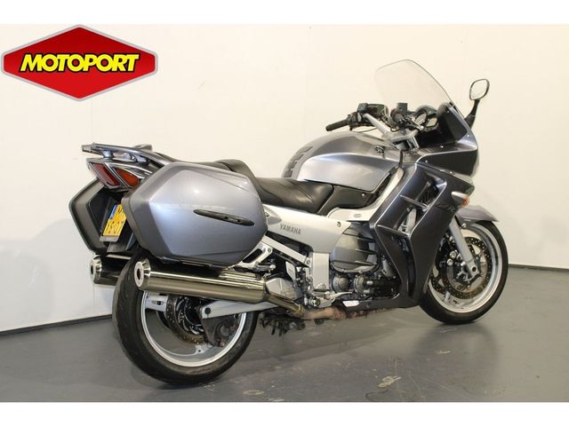 yamaha - fjr-1300